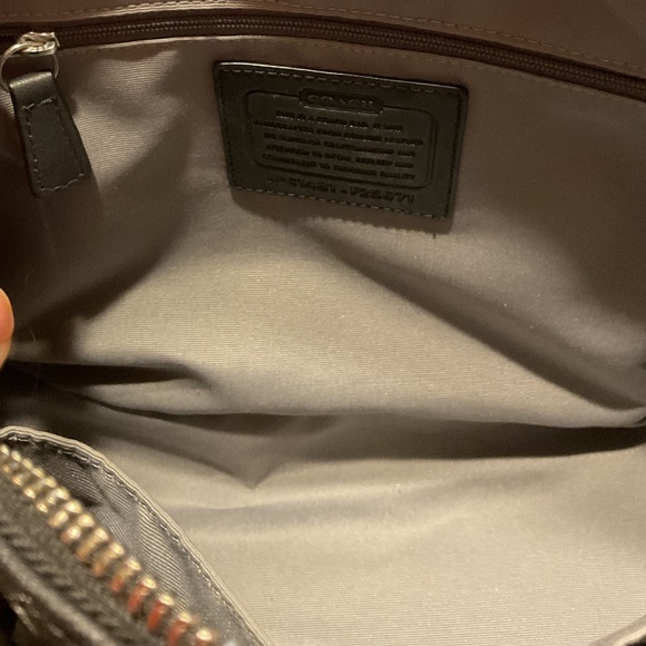 Coach Black Peyton Done Satchel Bag - Picture 3 of 8